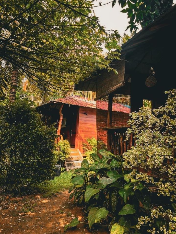 The Green Station Otel Dikwella Dış mekan fotoğraf